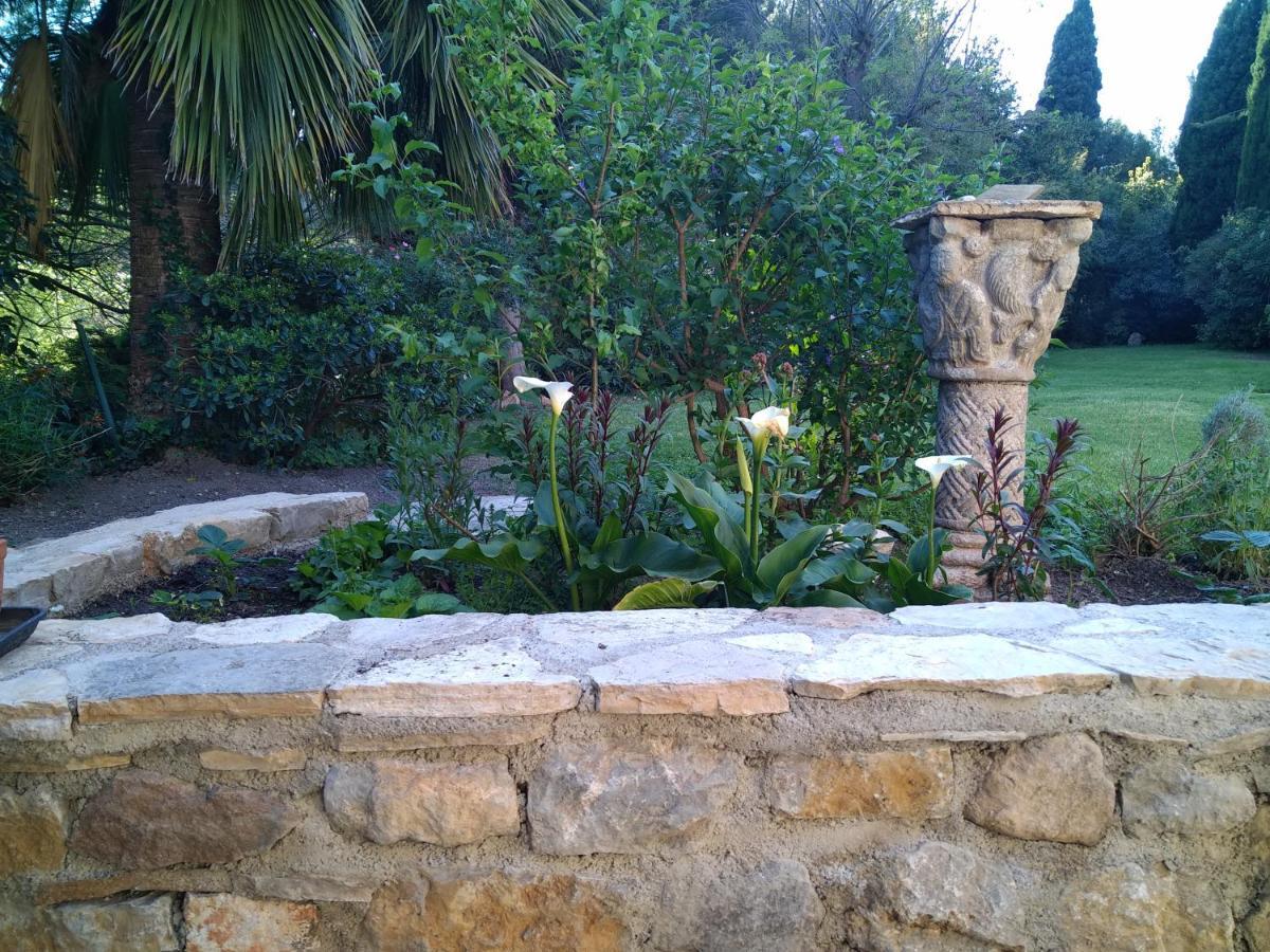 Villa Le Clos Fleuri นาร์บอนน์ ภายนอก รูปภาพ